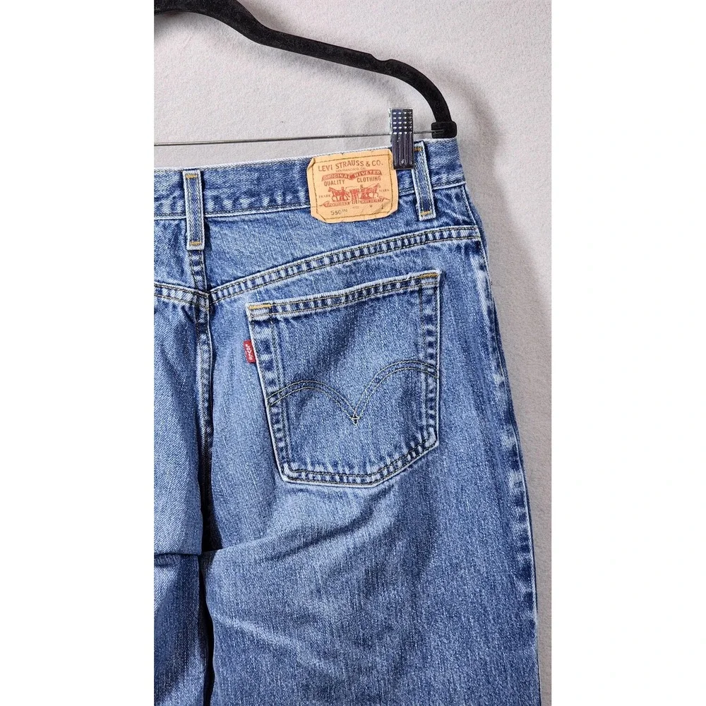 Vintage Levis 550 Relaxed Fit Tapered Leg Mom Jeans Size 16L High Rise Denim 90s